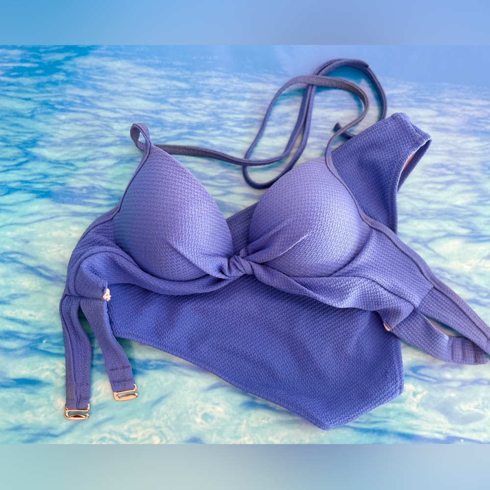 SHADE & SHORE WOMEN'S LIGHT LIFT TWIST-FRONT TEXTURED BIKINI TOP and Bottom